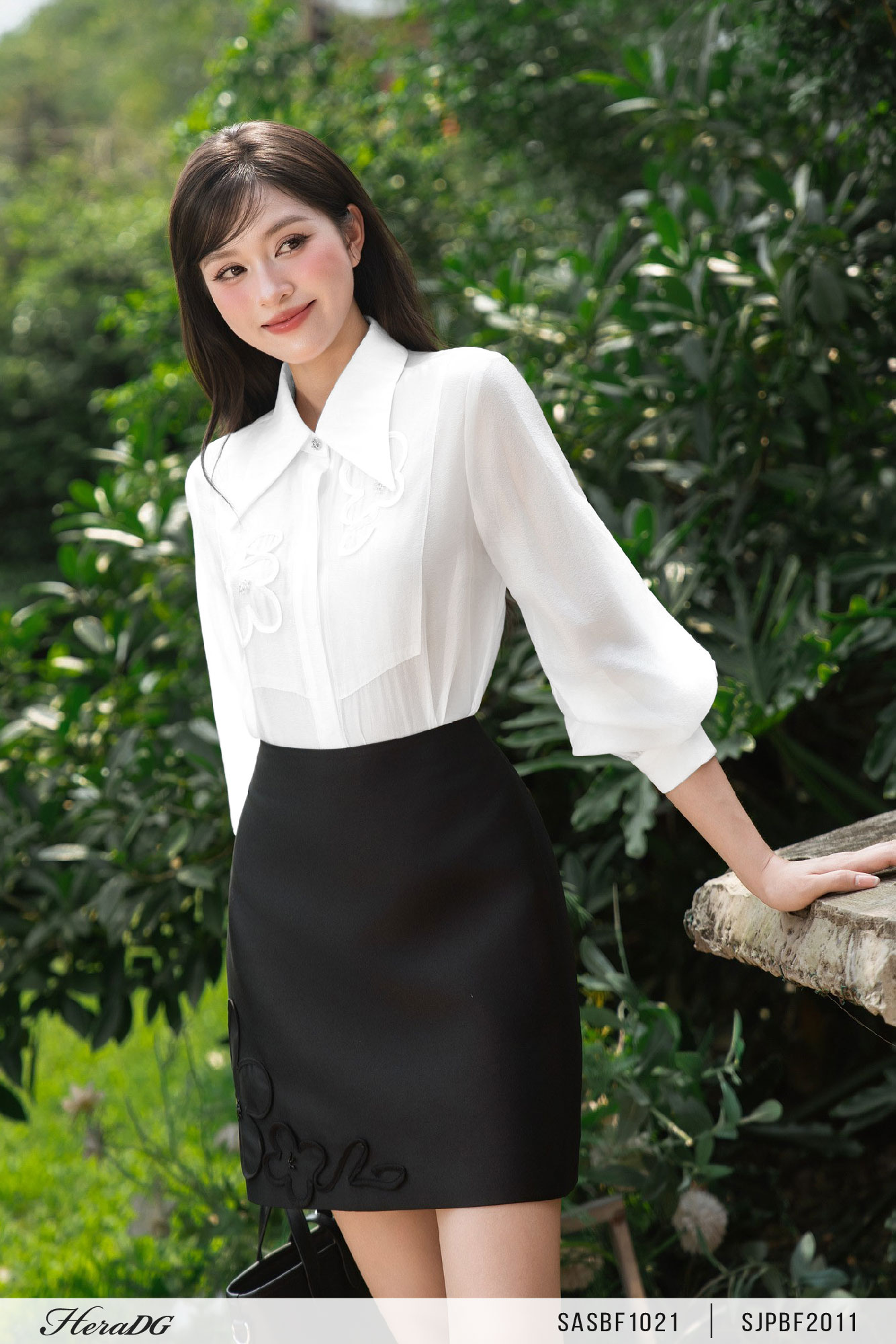 Ảnh của Áo sơ mi hoa nổi